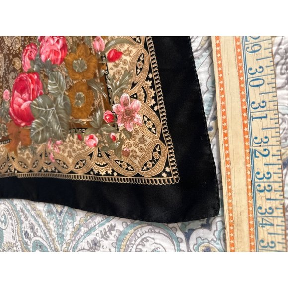 Jaclyn Smith Italy Floral Scarf Roses Paisley Trimmed in Black Gold Neck warmer - Picture 3 of 9